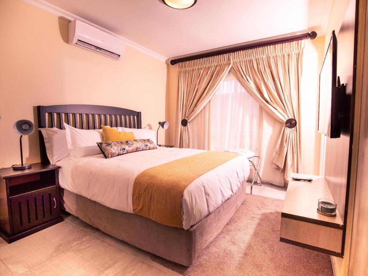 Masingitana Hotel Acornhoek Экстерьер фото